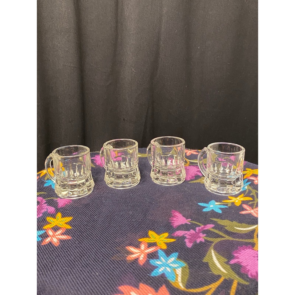 Federal Glass, Clear Beer Mug Shaped Shot Glasses, 2 in tall X 1 ½ in. 1 oz